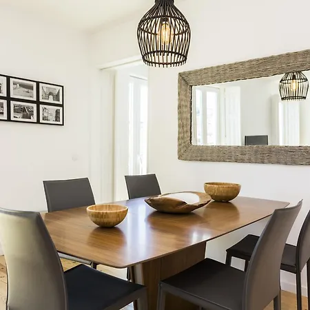 Open House - Calcada De Sao Francisco * Lisboa